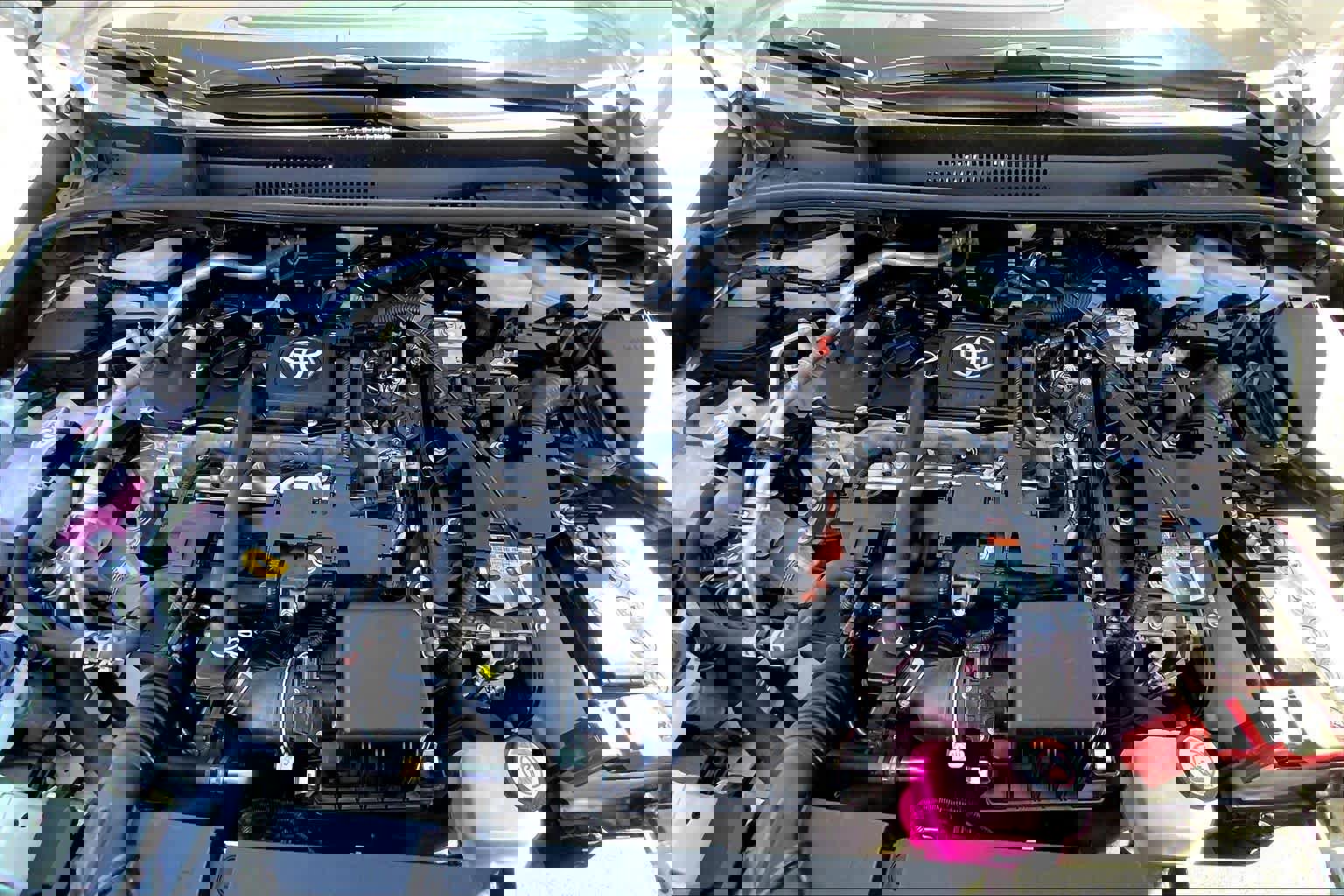 Used 2025 Toyota Corolla LE w/ LE Premium Package image 29