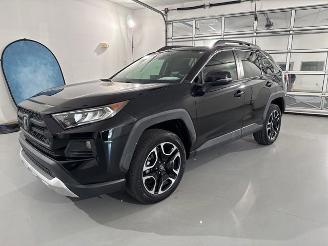 Used 2019 Toyota RAV4 Adventure AWD/4WD image 4