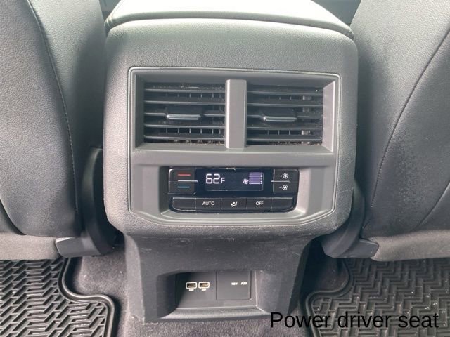 Used 2018 Volkswagen Atlas SEL AWD/4WD image 27