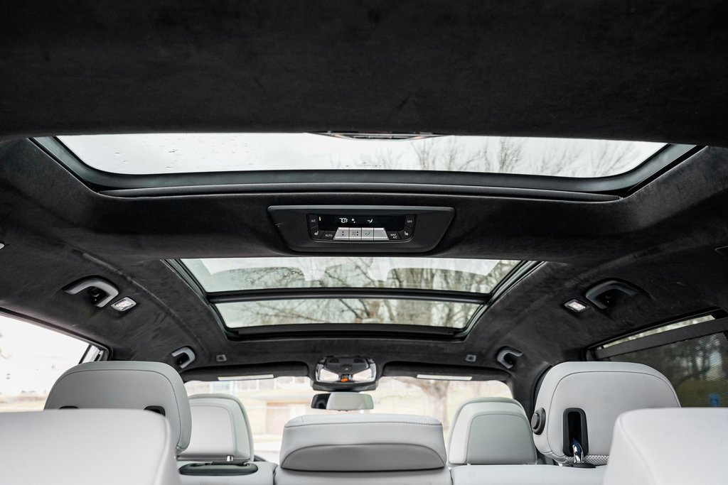 Used 2025 BMW X7 xDrive40i w/ M Sport Package image 22