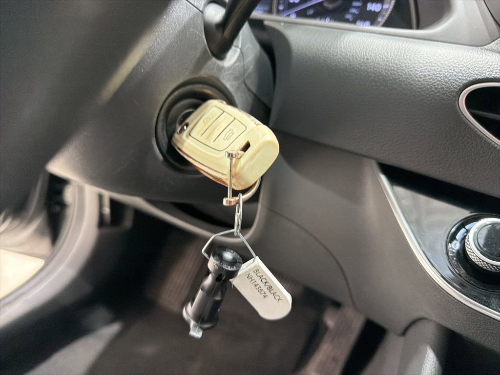 Used 2022 Hyundai Sonata SE image 30