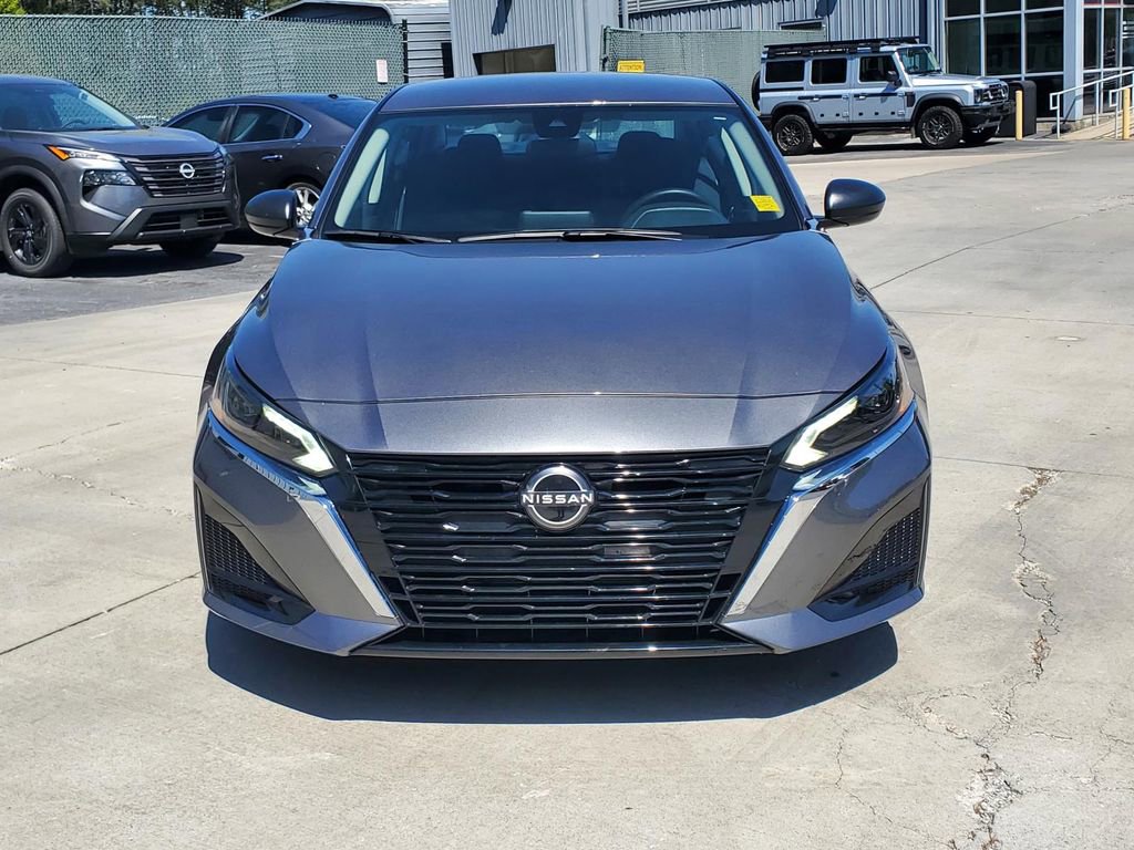 Certified 2025 Nissan Altima 2.5 S image 11