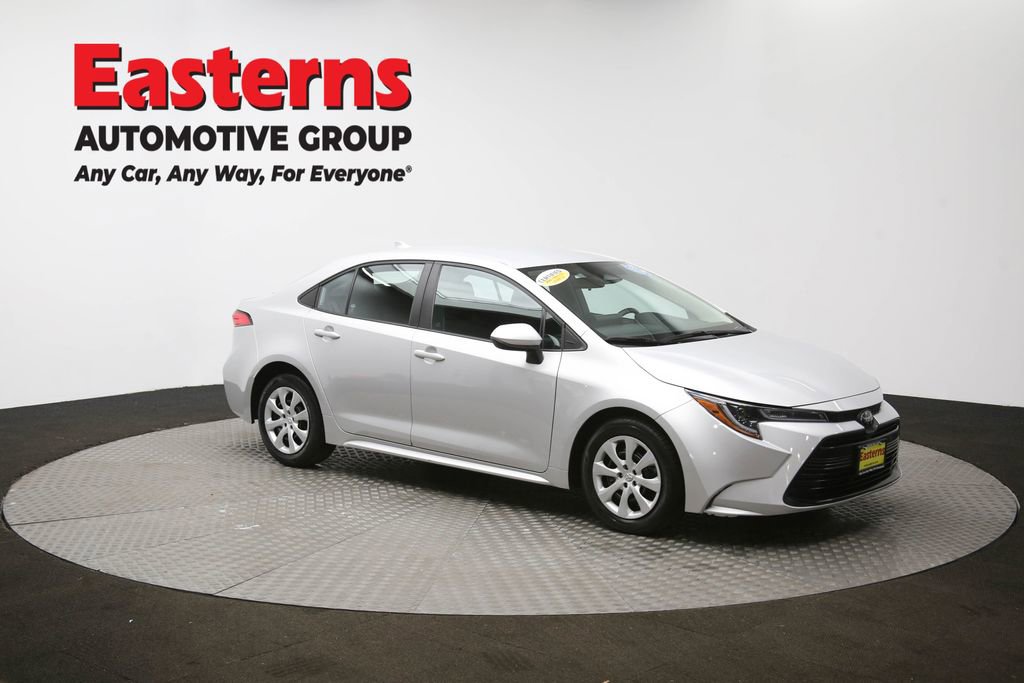 Used 2023 Toyota Corolla LE image 48
