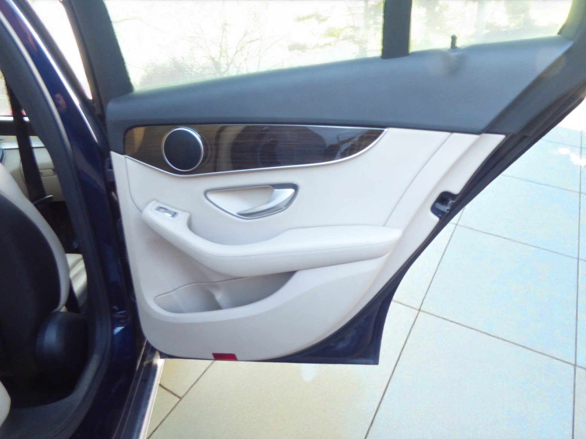 Used 2017 Mercedes-Benz C 300 4MATIC Sedan image 18