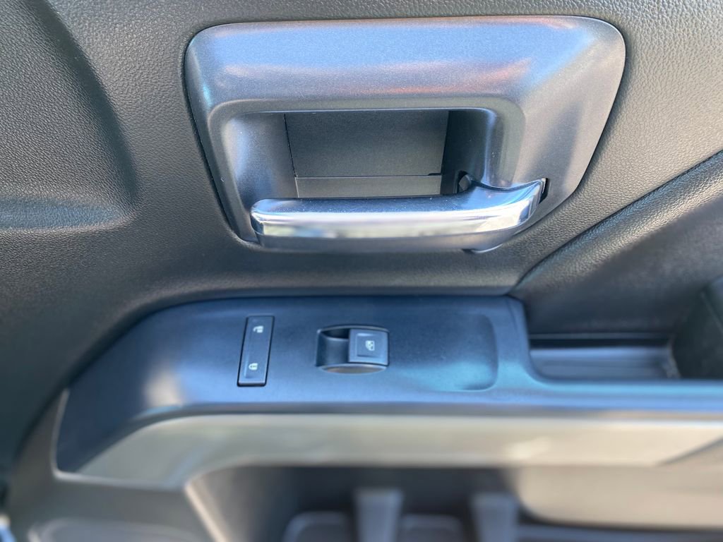 Used 2019 Chevrolet Silverado 1500 LT w/ All Star Edition image 10