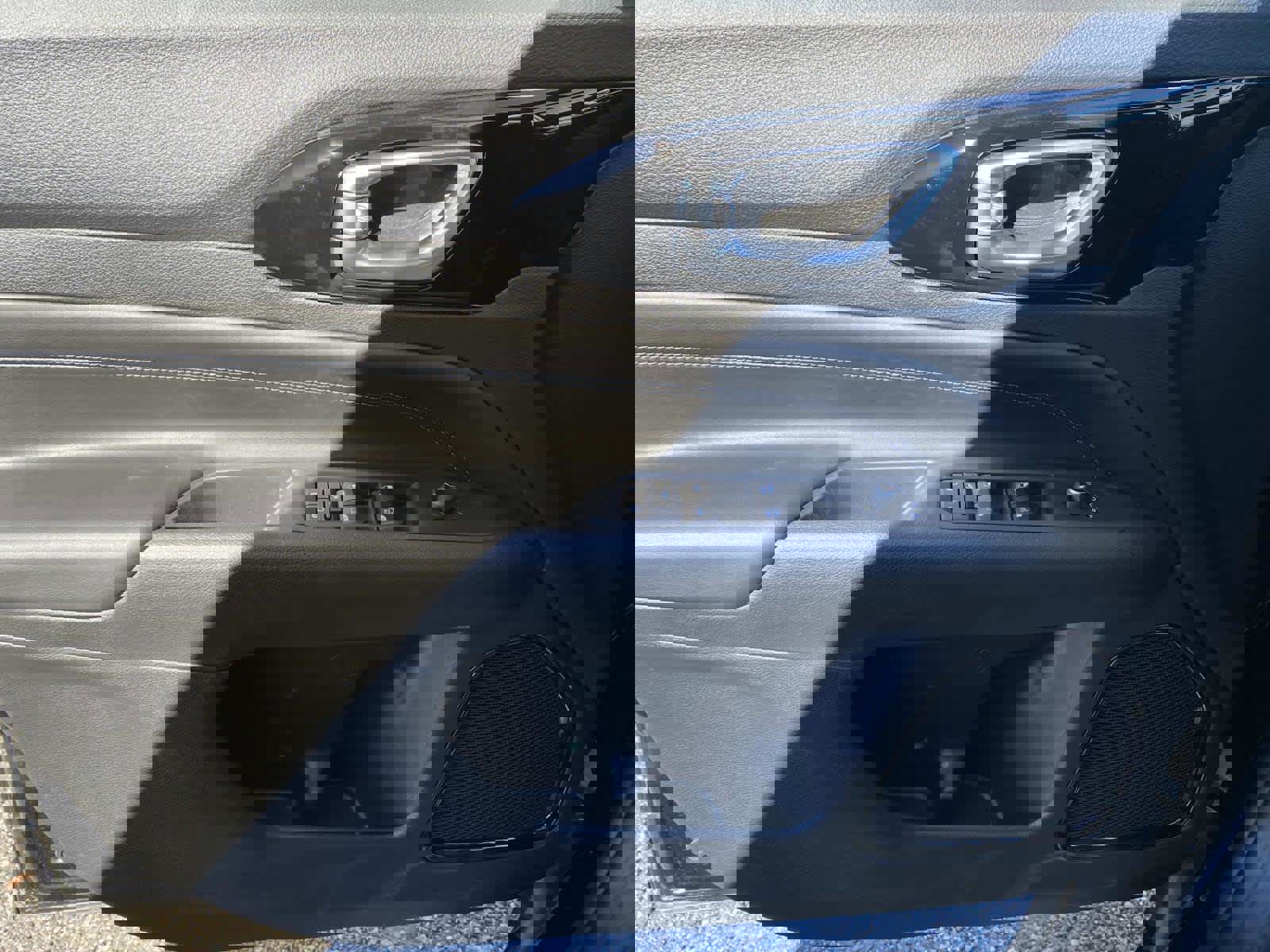 New 2026 Jeep Compass Limited image 14