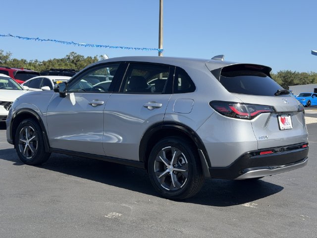 Used 2024 Honda HR-V EX-L image 6