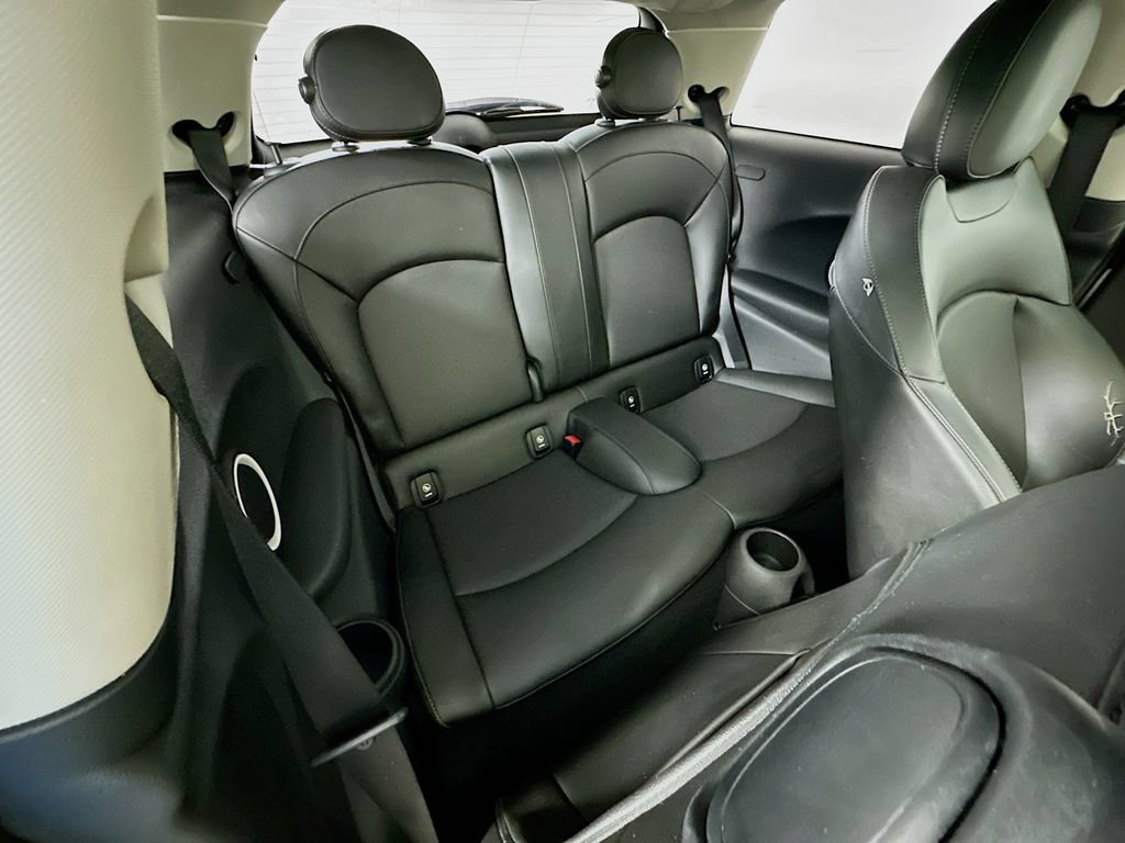 Used 2015 MINI Cooper S FWD image 25
