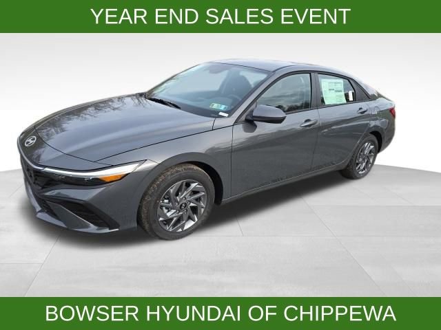 New 2026 Hyundai Elantra Blue