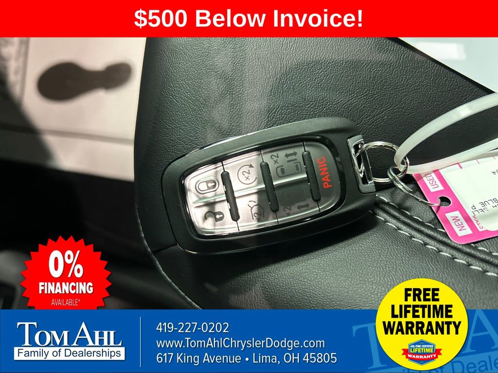 New 2026 Chrysler Pacifica Select image 20