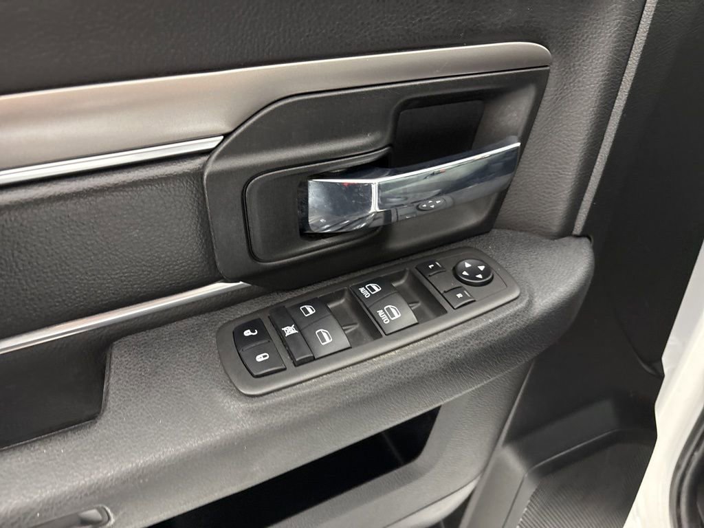 Used 2024 RAM 1500 Classic Warlock image 22