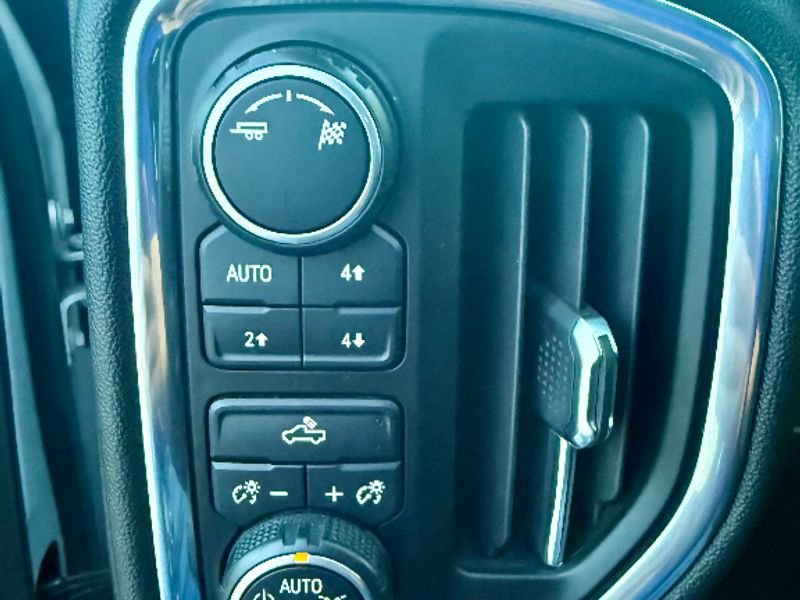 Used 2019 Chevrolet Silverado 1500 LT w/ All-Star Edition image 25