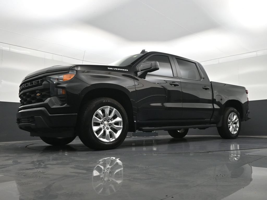 Used 2024 Chevrolet Silverado 1500 Custom RWD image 23