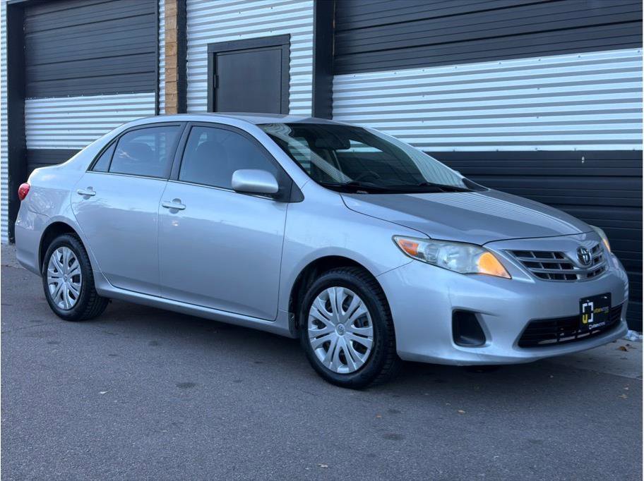 Used 2013 Toyota Corolla LE Special Edition image 12