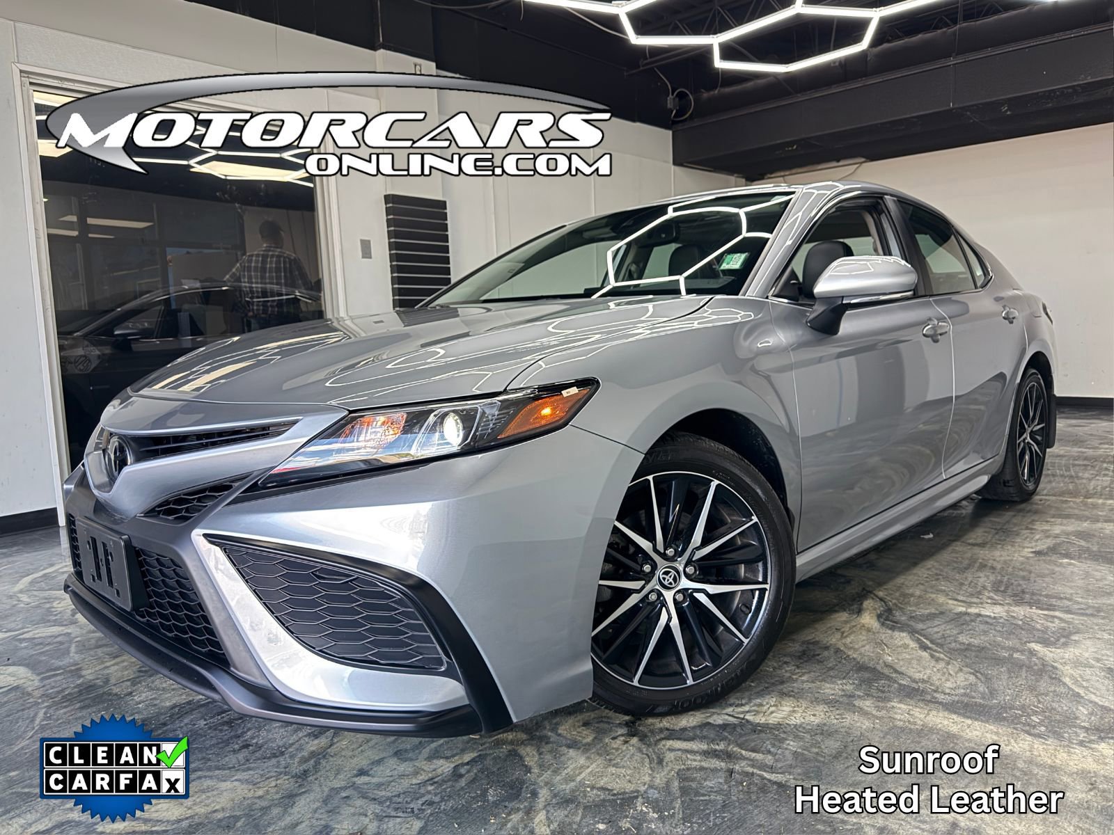 Used 2024 Toyota Camry SE