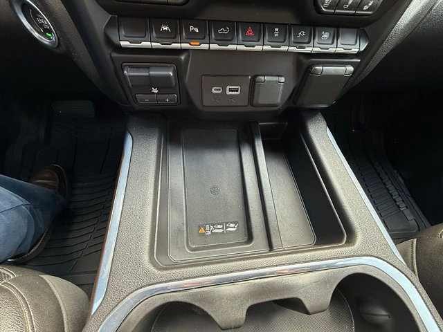 Used 2022 GMC Sierra 1500 SLT w/ SLT Premium Plus Package image 39