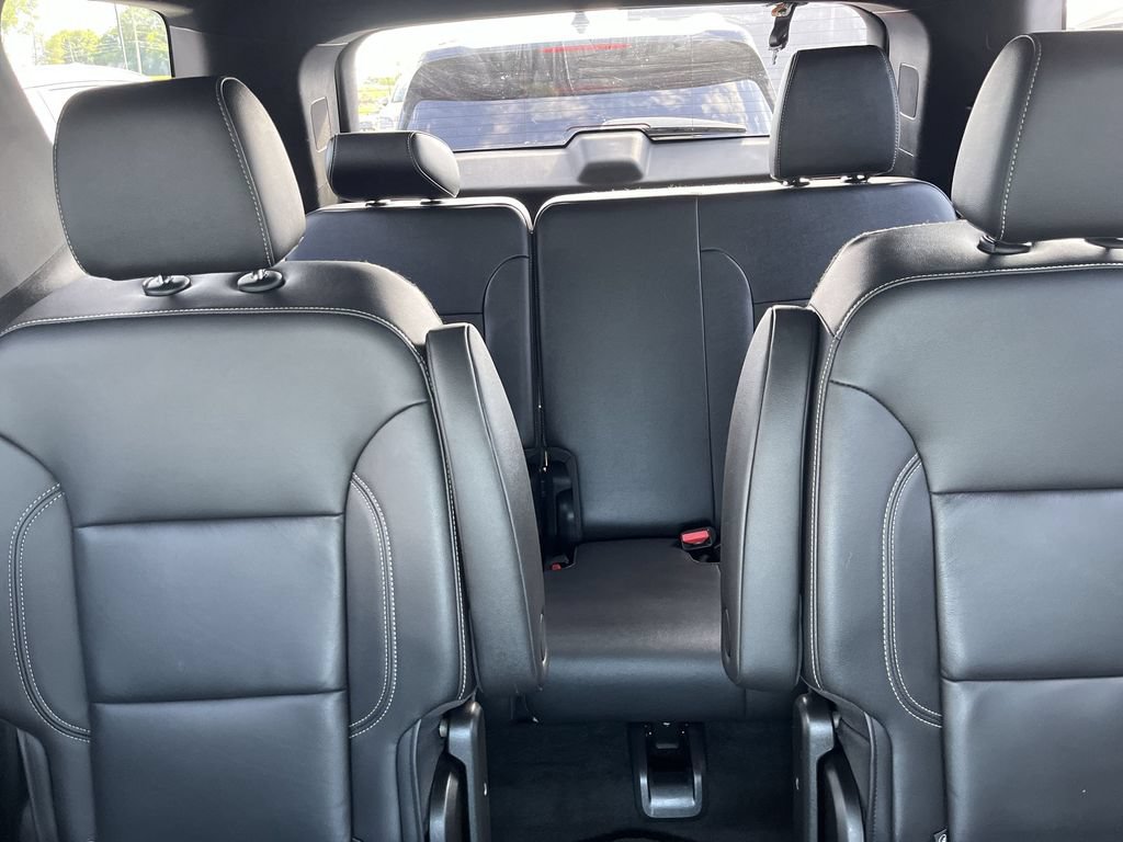 Used 2023 Chevrolet Traverse LT AWD/4WD image 22