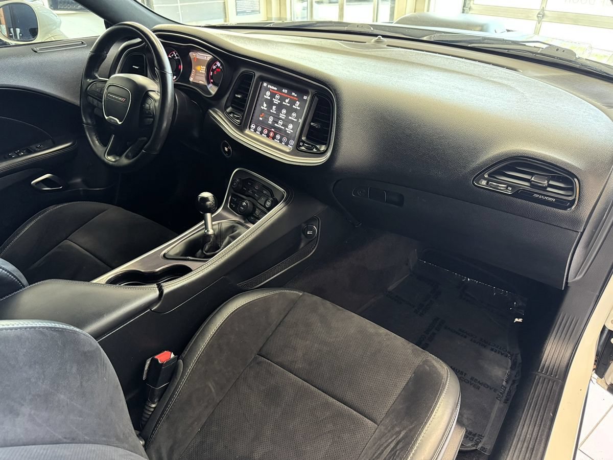 Used 2018 Dodge Challenger R/T Plus RWD image 19