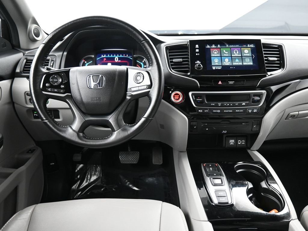 Certified 2022 Honda Pilot Touring image 20