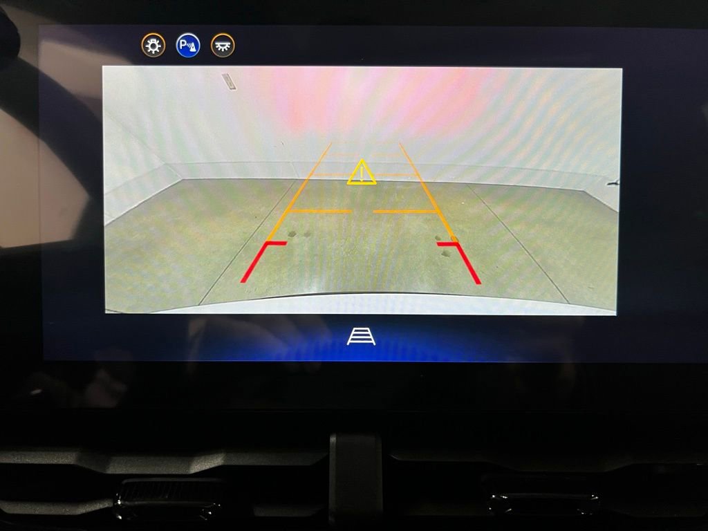 New 2026 Chevrolet Equinox RS w/ LPO, Floor Liner Package image 25