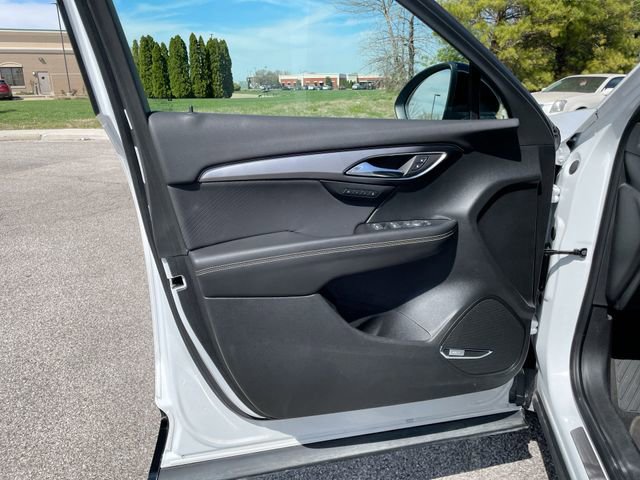 Used 2025 Buick Envision Sport Touring image 9