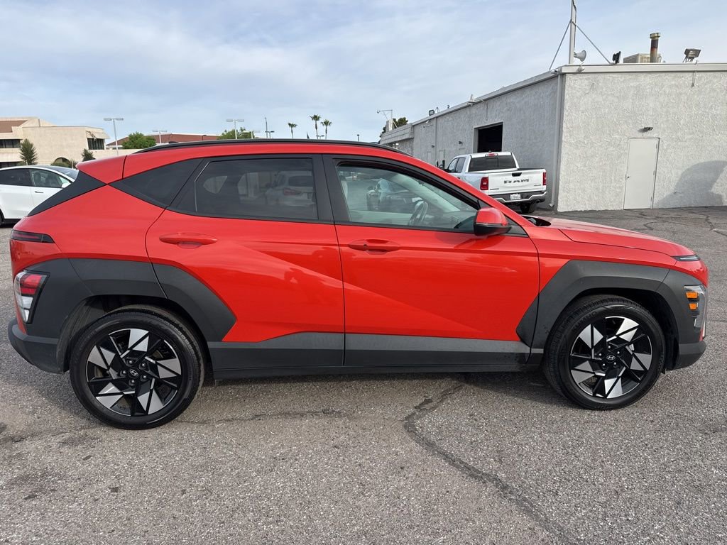 Used 2024 Hyundai Kona SEL FWD image 8