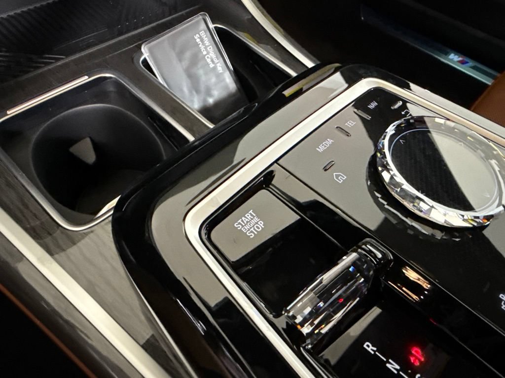 New 2026 BMW 750e xDrive w/ Executive Package AWD/4WD image 12