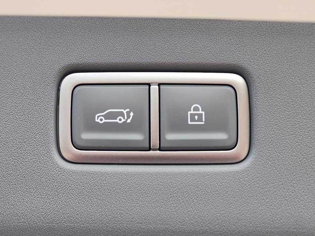 New 2026 Kia EV9 Wind image 12