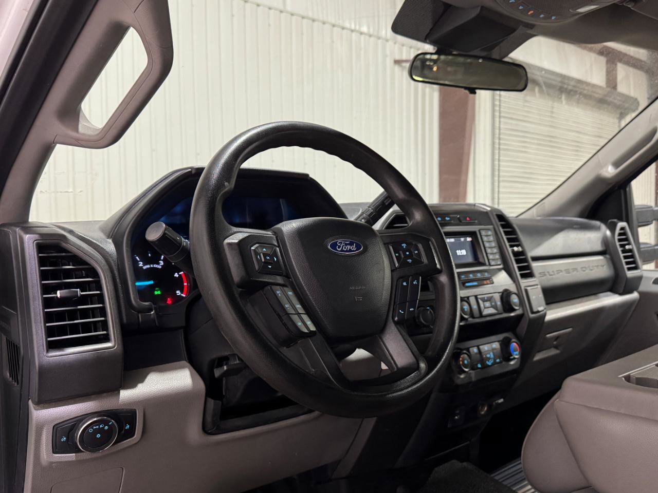 Used 2020 Ford F450 XL w/ Power Equipment Group image 4