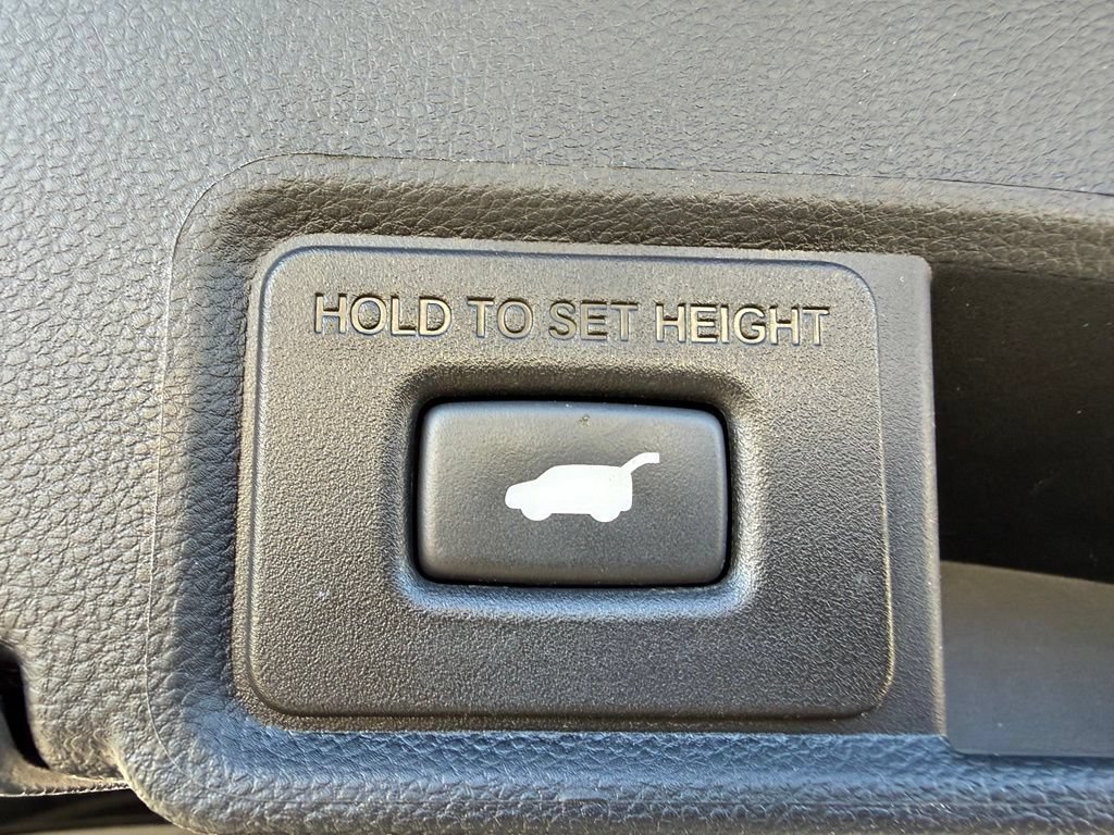 Used 2024 Acura RDX w/ Advance Package AWD/4WD image 36