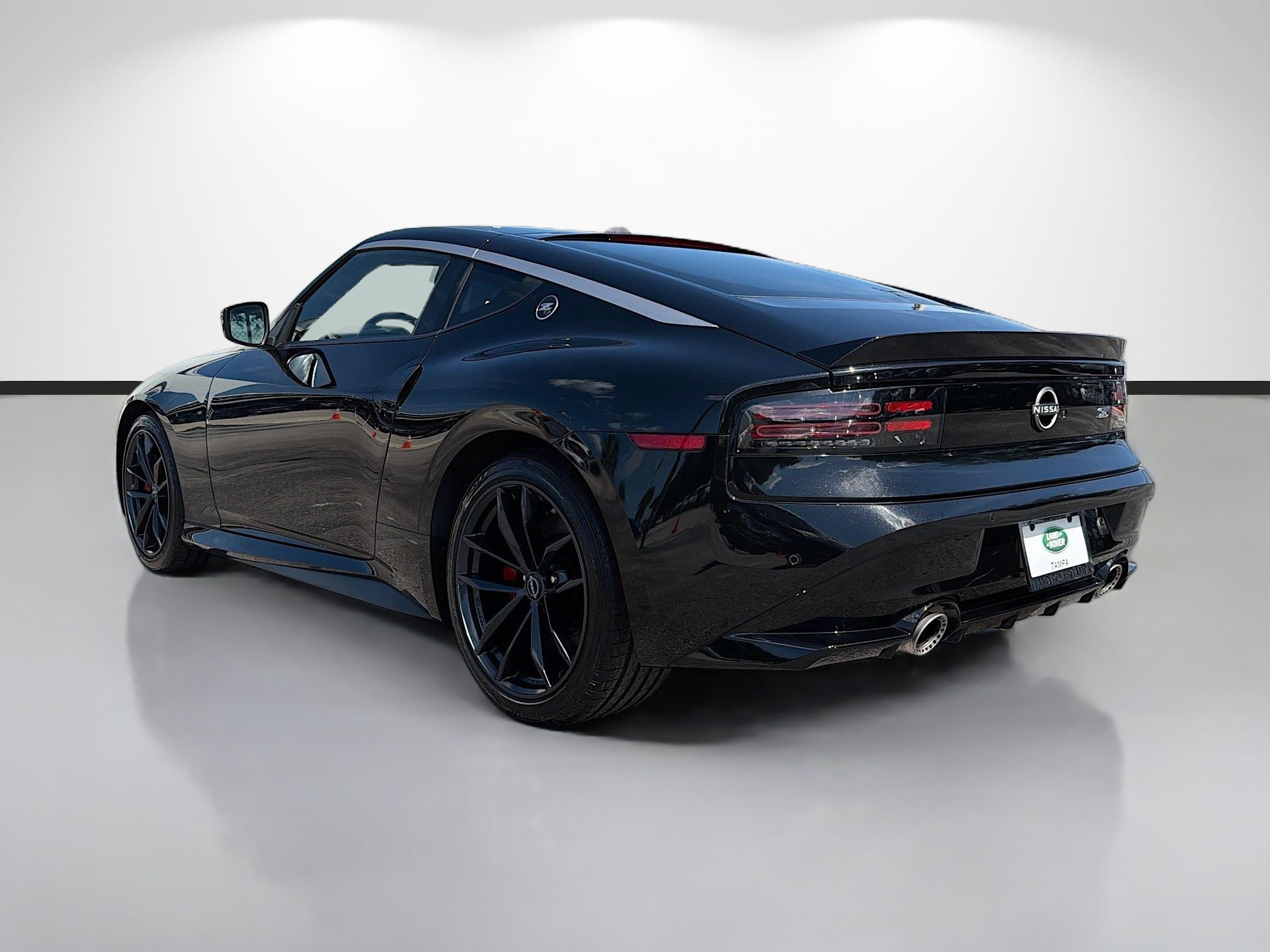 Used 2024 Nissan Z Performance w/ Floor Mat Package RWD image 3