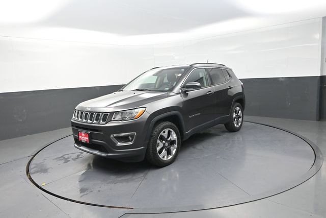Used 2021 Jeep Compass Limited image 33