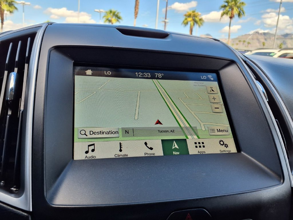 Used 2018 Ford Edge SEL w/ Equipment Group 201A FWD image 5