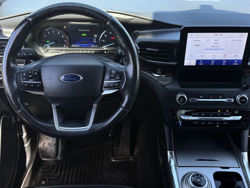 Used 2020 Ford Explorer Limited w/ Hybrid Equipment Group 310A RWD image 12