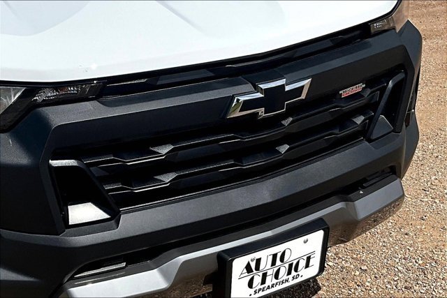 Used 2024 Chevrolet Colorado Trail Boss w/ Safety Package image 33