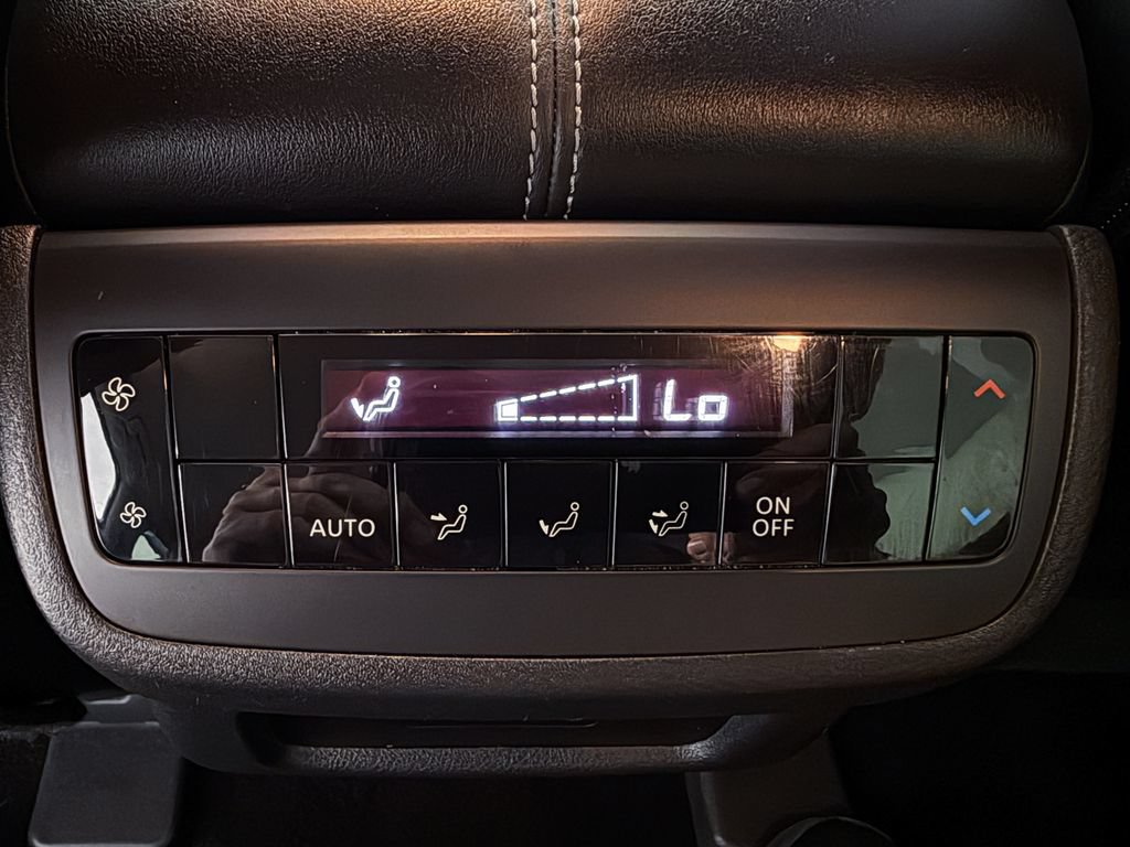 Certified 2025 Nissan Pathfinder SL AWD/4WD image 33