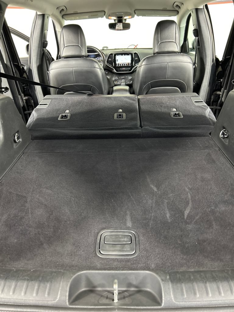 Used 2019 Jeep Cherokee Limited AWD/4WD image 22
