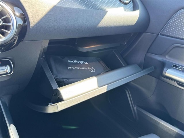 Certified 2025 Mercedes-Benz GLA 250 4MATIC image 31