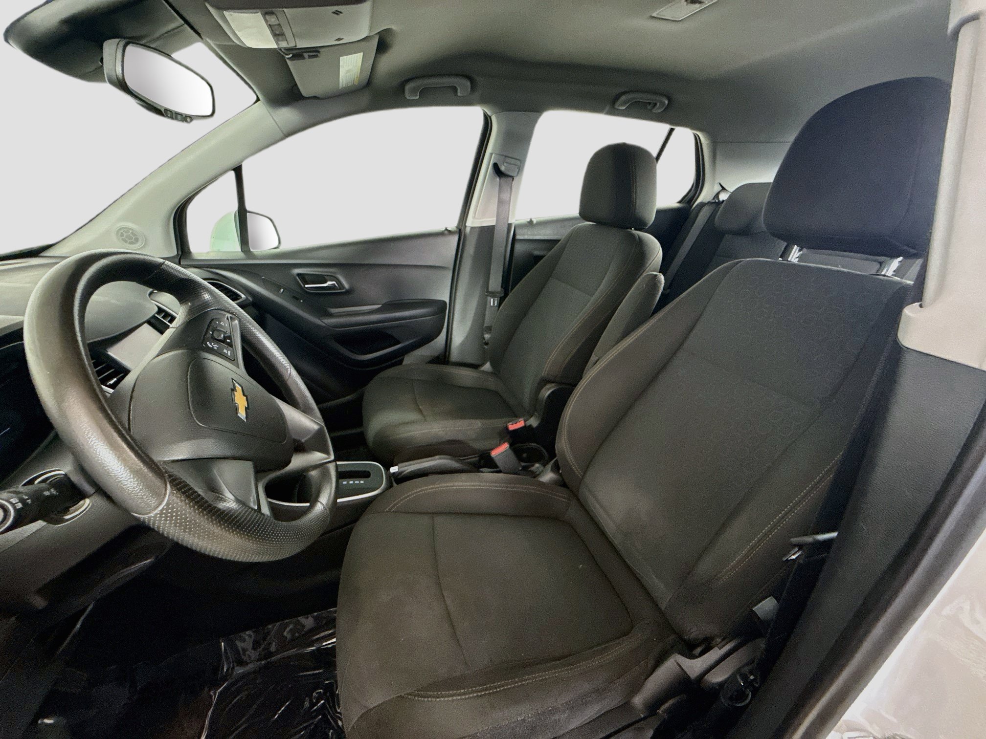 Used 2021 Chevrolet Trax LS FWD image 20