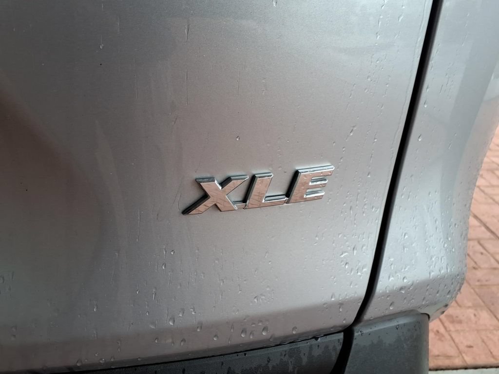 Used 2025 Toyota RAV4 XLE Premium w/ Weather Package FWD image 9