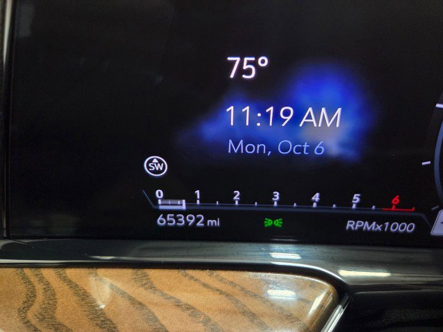 Used 2023 Cadillac Escalade ESV Sport Platinum w/ LPO, ONYX Package image 41