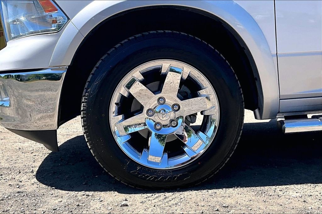 Used 2012 RAM 1500 Laramie AWD/4WD image 12