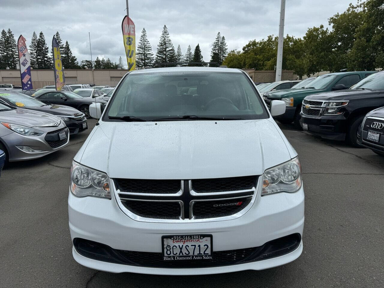 Used 2016 Dodge Grand Caravan SXT FWD image 6