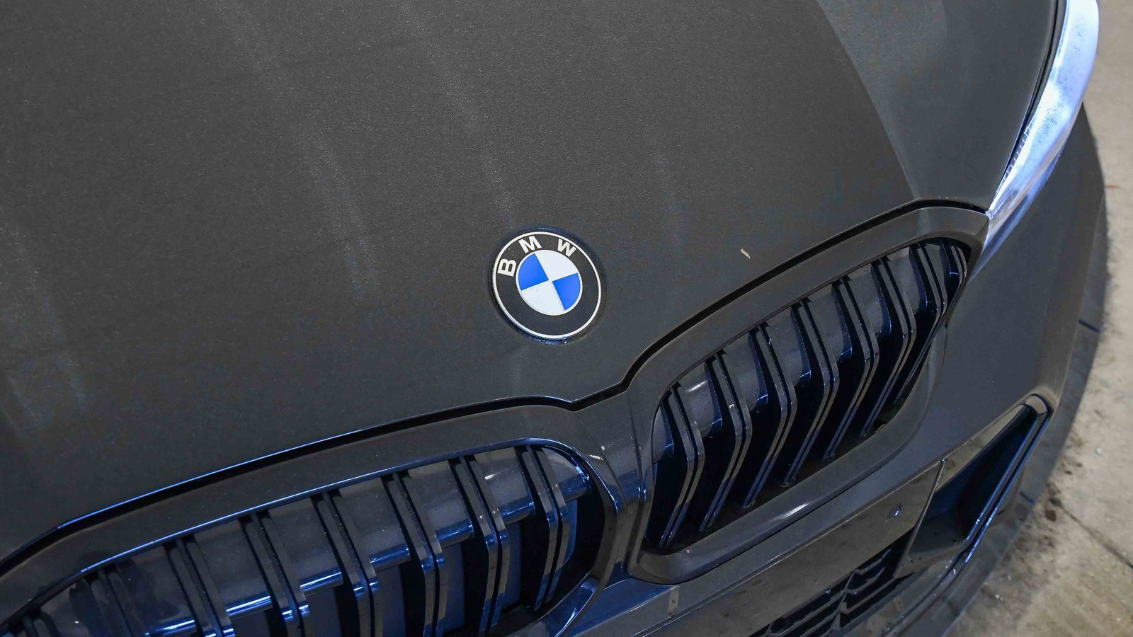 New 2026 BMW 330i Sedan image 8