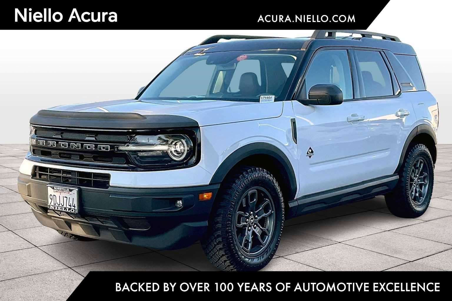 Used 2022 Ford Bronco Sport Outer Banks w/ Tech Package image 1
