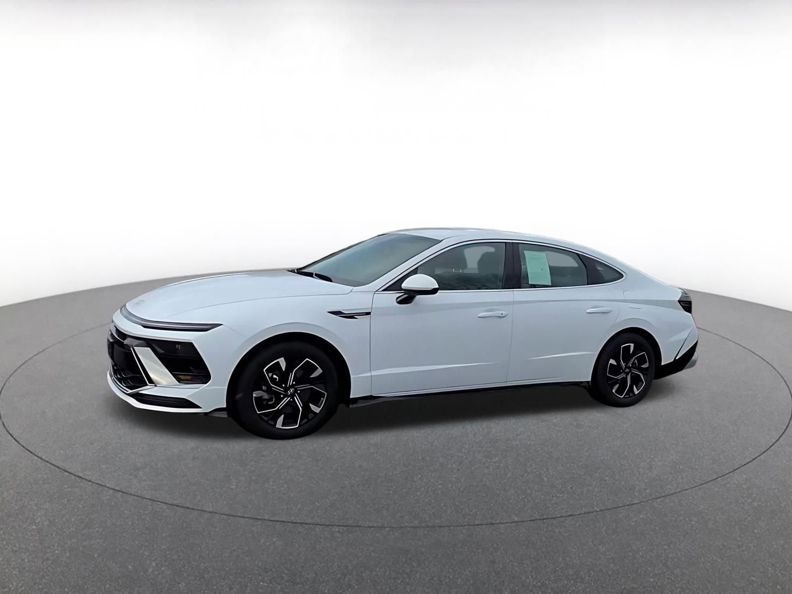 Used 2025 Hyundai Sonata SEL image 10