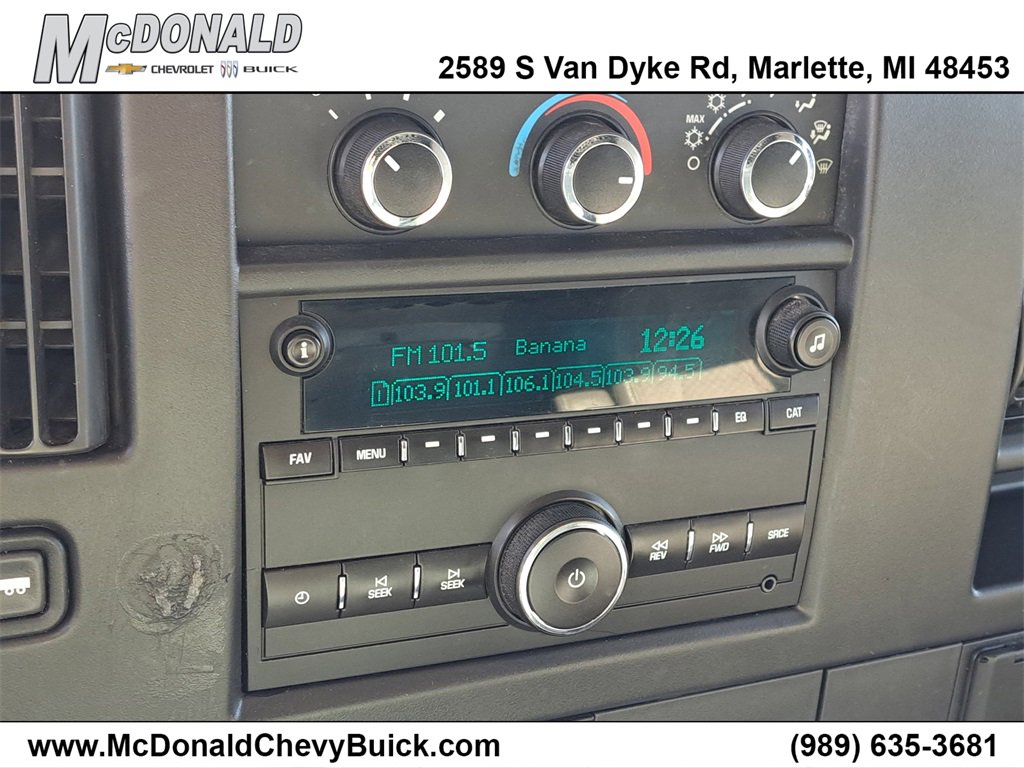 Used 2015 Chevrolet Express 2500 image 10