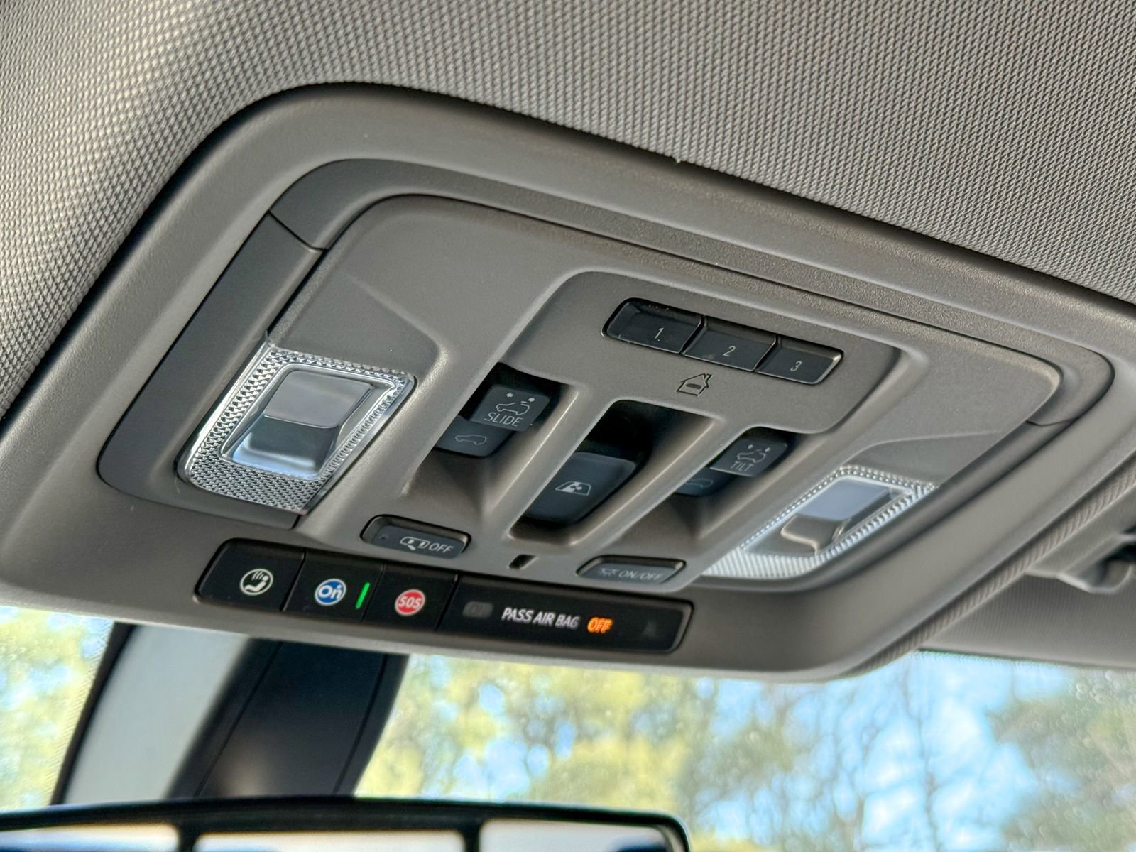 Used 2019 Chevrolet Silverado 1500 RST image 26