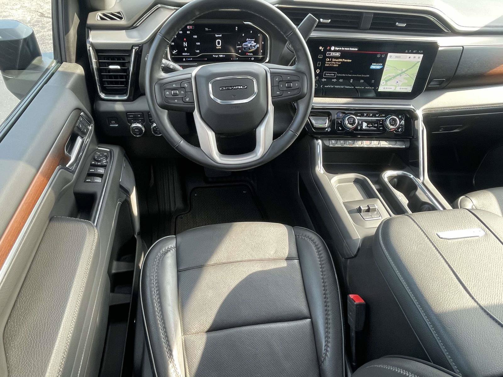 Certified 2025 GMC Sierra 2500 Denali w/ Denali Reserve Package AWD/4WD image 14