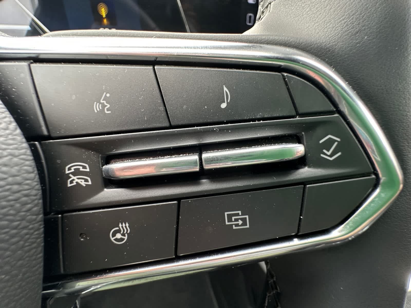 Used 2026 Chevrolet Equinox LT FWD image 26